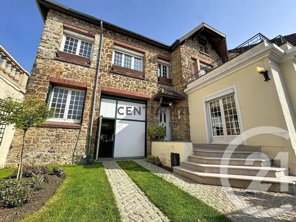 Maison 4 pièces 140 m²