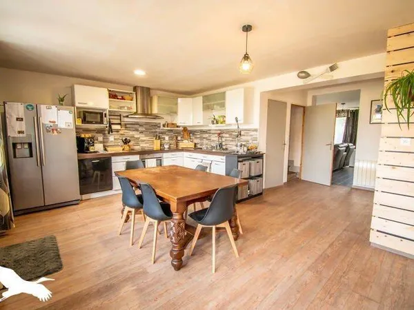 Maison 6 pièces 190 m²