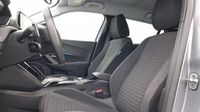 Peugeot 2008 1.2 PureTech 130ch S&S Style EAT8 — photo 9