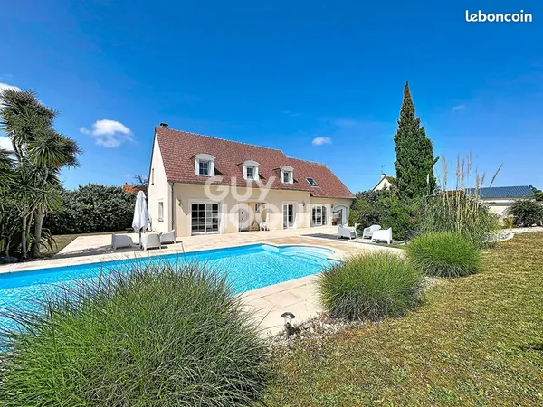 Maison 7 pièces 183 m²