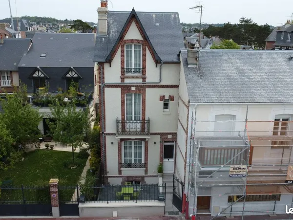Maison rénovée à Deauville - Mérigault