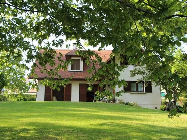 Maison 7 pièces 137 m²