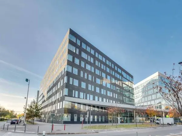 Bureaux 14533 m²
