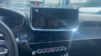Peugeot 208 1.2 Hybrid 145ch Allure e-DCS6 — photo 19