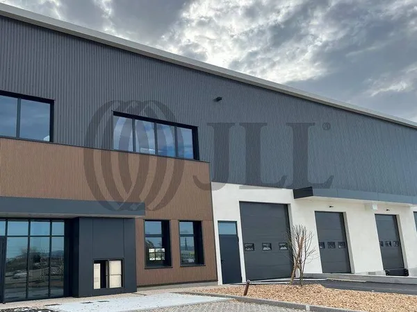 Local d'activité 3588 m²