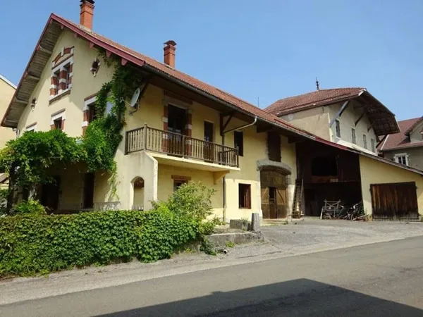 Maison 4 pièces 145 m²