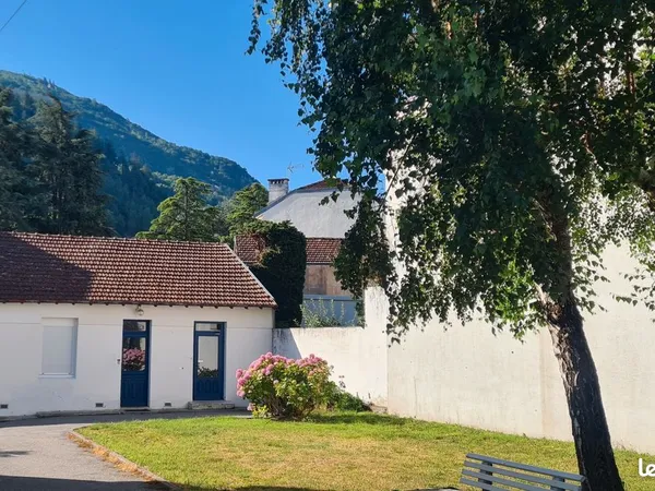 Maison local professionnel Lourdes