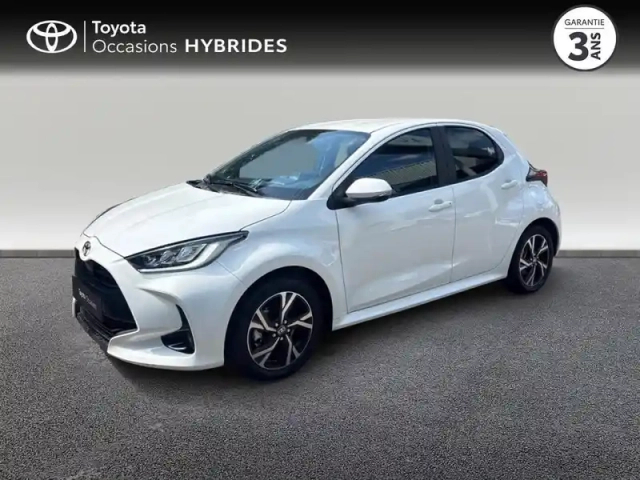 Toyota Yaris 116h design 5p my25