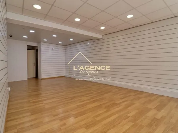 Local commercial 45 m²