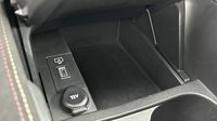 Ds Ds 4 E-TENSE 225ch Performance Line + — photo 19