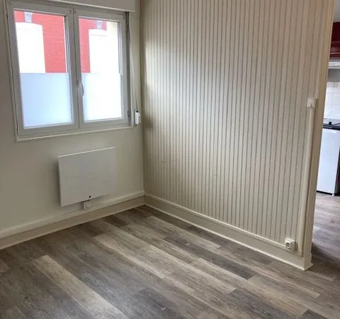 Location F1 2 pièces