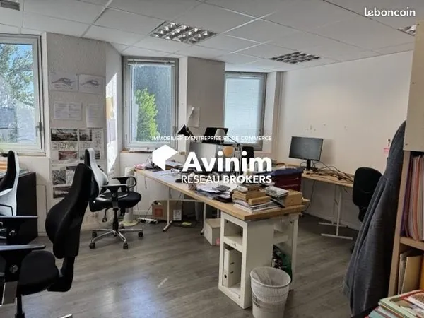 Bureaux 303 m² Avignon