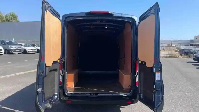 Ford Transit fgn t310 l2h2 2.0 ecoblue 130 s&amp;s bva — photo 12