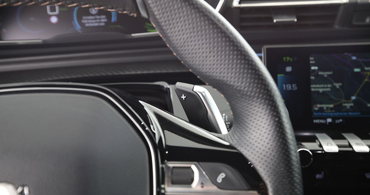 Peugeot 508 SW — photo 25