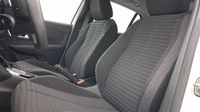 Peugeot 208 Style PureTech 100 S S EAT8 — photo 9