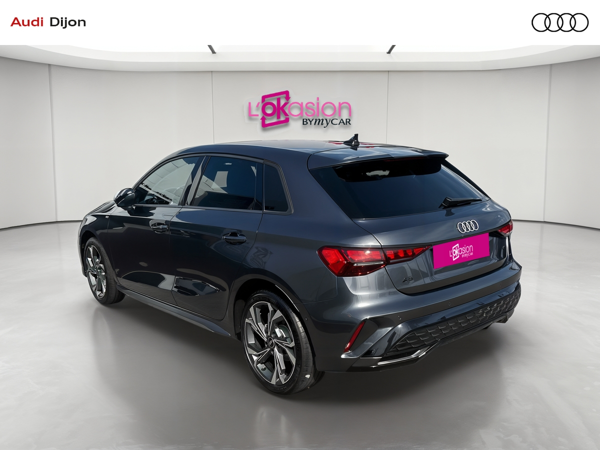 Audi A3 Sportback TFSI Mild Hybrid 150 S tronic 7 — photo 3