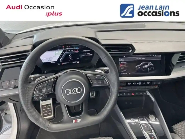 Audi A3 sportback tfsi mild hybrid 150 s tronic 7 — photo 13