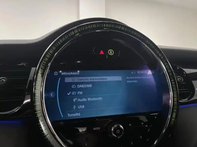 Mini Mini 5 portes cooper 136ch edition premium bva7 — photo 16
