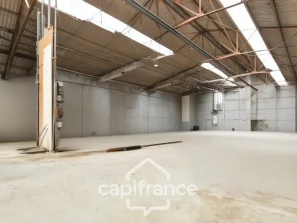 Commerce 5 pièces 2200 m²