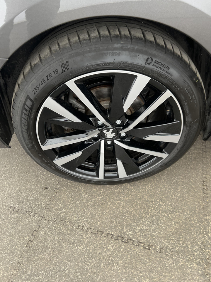 Peugeot 508 SW — photo 34