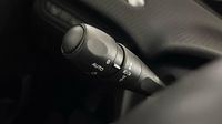 Peugeot 2008 1.2 PureTech 82ch E6.c Signature S&S — photo 23