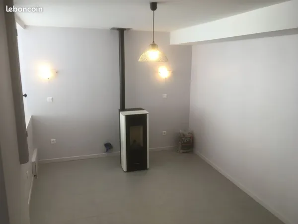 Locatiolon en vide