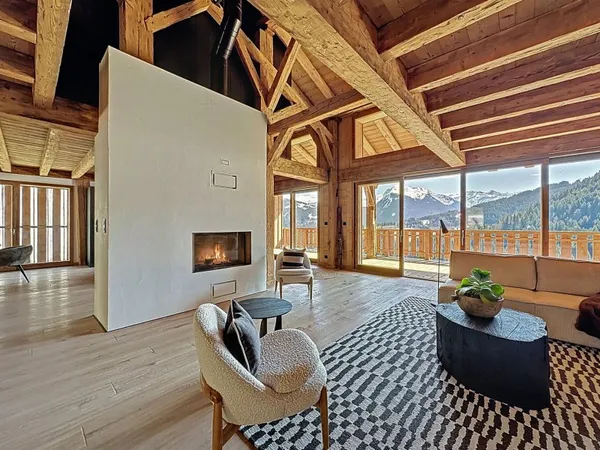 Maison 10 pièces 304 m²