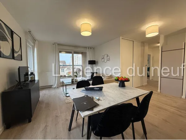 Appartement 3 chambres proche tram