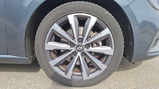 Renault Megane Estate 1.6 E-TECH 158 EDC - RS Line – 2021 – 59084 km – Hybride essence – Boîte Automatique — photo 23