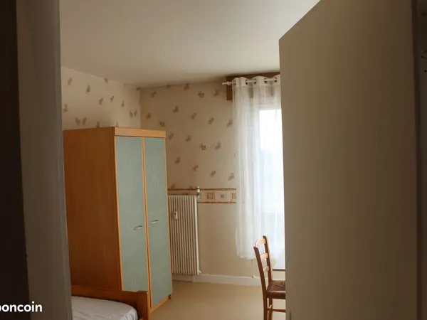 Une chambre à 2mn de la Gare