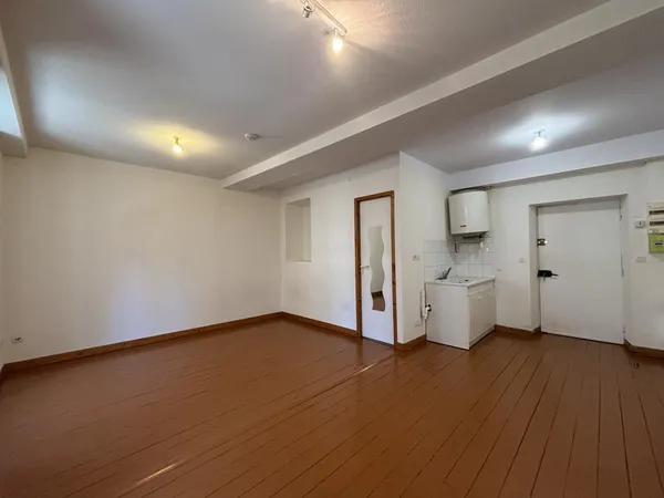 Appartement Location Le Pont-de-Beauvoisin 1p 25m² 335€