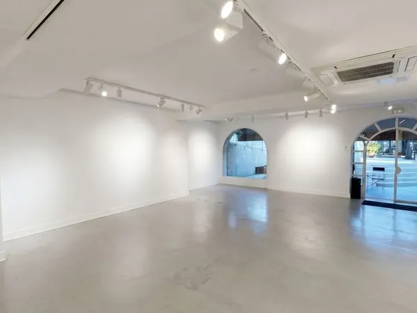 Local commercial 146 m²