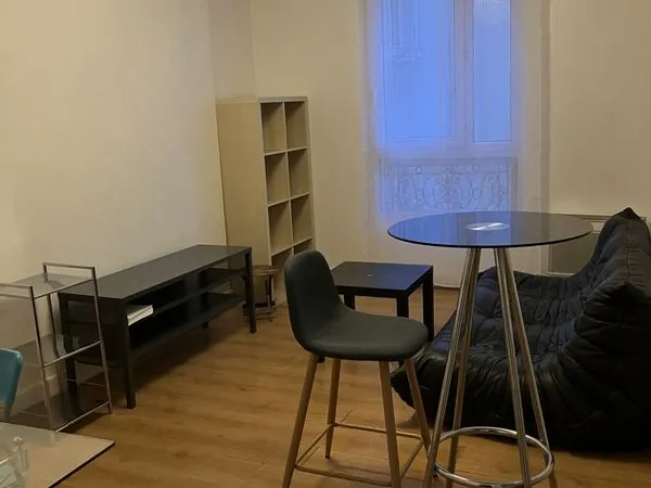 F2 Appartement lumineux