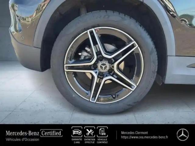 Mercedes Gla 200 d 150ch amg line 8g-dct — photo 24