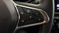 Renault Captur 1.6 E-Tech hybride 145ch Techno Fast Track — photo 25