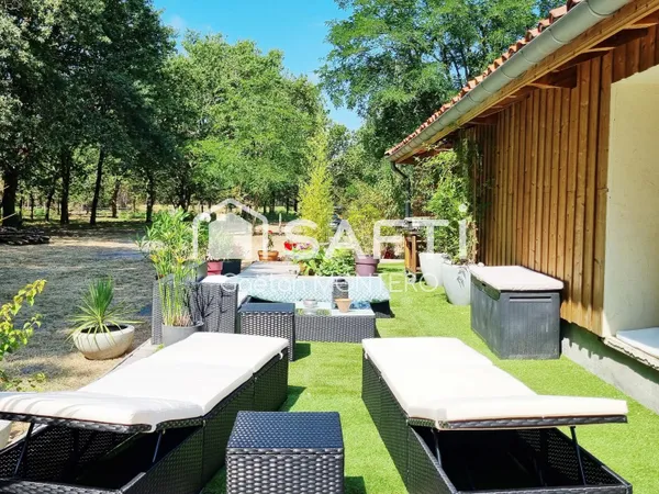 Magnifique propriété avec ses 2 maisons