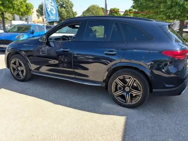 Mercedes Glc 300 e hybrid 313ch amg line + 4matic 9g-tronic — photo 9
