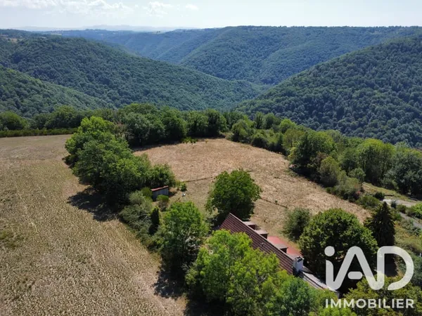 Maison 8 pièces 215 m²