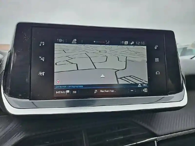 Peugeot 208 puretech 100 s&amp;s bvm6 — photo 18