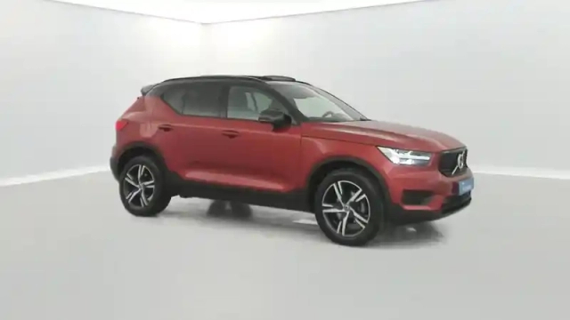 Volvo Xc40 t3 163ch r-design geartronic 8 suréquipé + toit ouvrant — photo 7