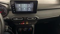 Dacia Sandero 1.0 TCe 90ch Expression — photo 19