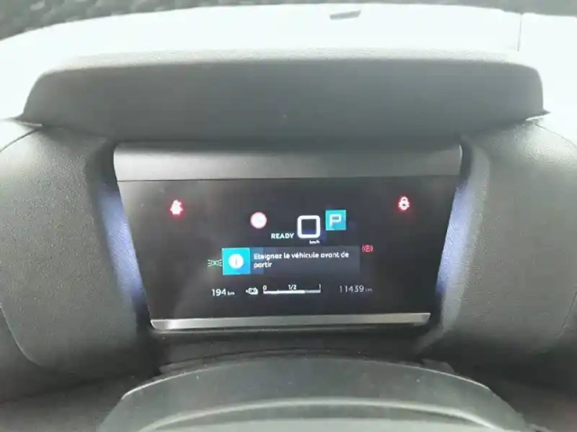 Citroën C4 e- 136 ch automatique — photo 13