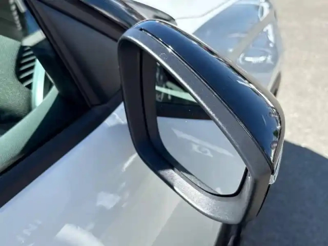Volkswagen T-Roc 1.5 etsi evo2 hybrid 150 ch dsg7 — photo 32