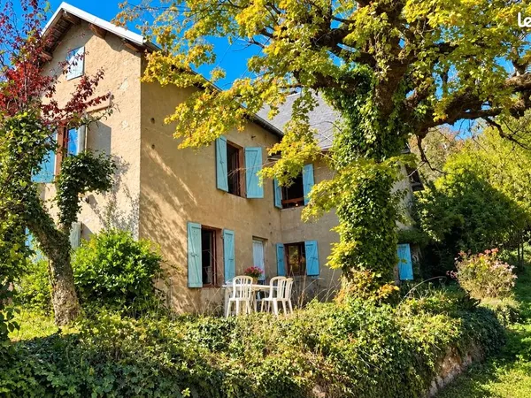 Propriété 5 pièces 138 m²