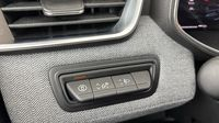 Renault Clio 1.0 TCe 90ch Techno - 24 — photo 28