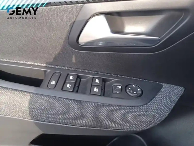 Peugeot 208 puretech 100 s&amp;s bvm6 — photo 16