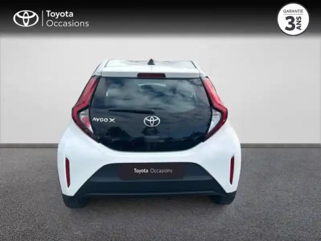 Toyota Aygo X 1.0 vvt-i 72ch active business my23 — photo 4