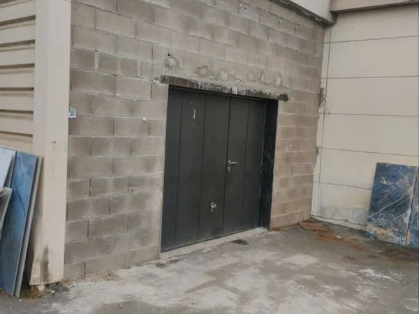 Local commercial