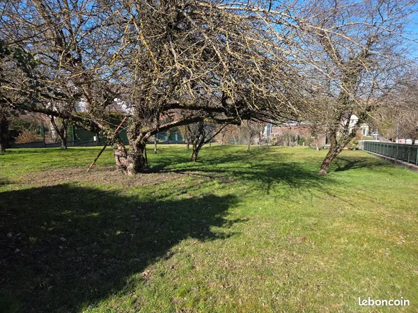 Terrain constructible 4,5 ares
