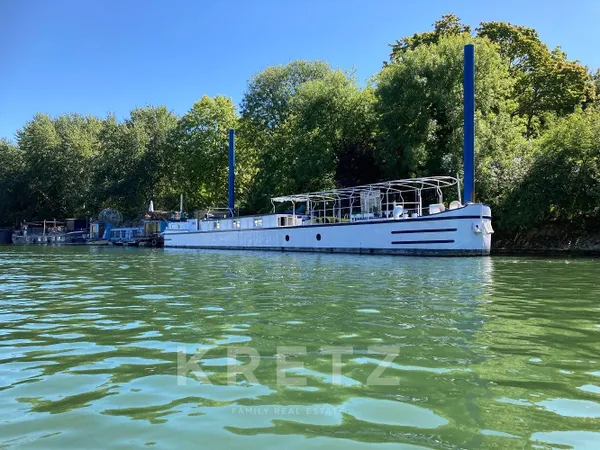 Péniche 6 pièces - Terrasse et environnement privilégié